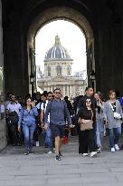 Illustration - Louvre - Paris
