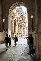 Illustration - Louvre - Paris