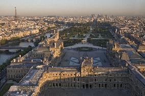 Illustration - Louvre - Paris