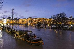 Illustration - Louvre - Paris