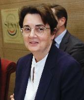 Senat audition de  Laurence des Cars Directrice generale du musee du Louvre apres le cambriolage du siecle