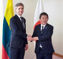 Japan-Lithuania talks