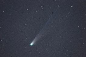 Comet C/2025 A6 Lemmon Illustrations - China