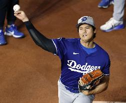 Baseball: Dodgers' Ohtani ahead of World Series