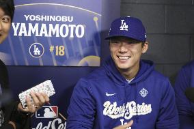 Baseball: Dodgers pitcher Yamamoto ahead of World Series