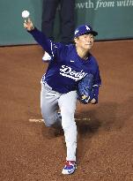 Baseball: Dodgers pitcher Yamamoto ahead of World Series