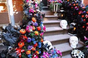 Halloween Decorations - NYC