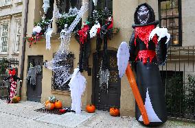 Halloween Decorations - NYC