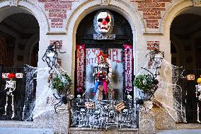 Halloween Decorations - NYC