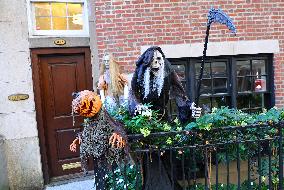 Halloween Decorations - NYC