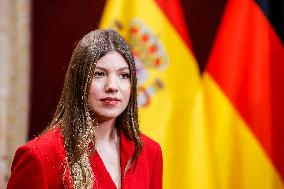 Royals Deliver Medal of Honor To Winners At Princess of Asturias Awards - Spain