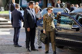 Queen Sofia arrives at the Reconquista Hotel