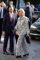Queen Sofia arrives at the Reconquista Hotel