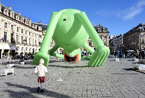 Giant Inflatable Kermit The Frog Installation - Paris