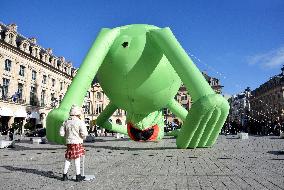 Giant Inflatable Kermit The Frog Installation - Paris