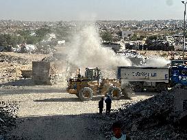 Cleanup and Search Operations in Khan Yunis - Gaza Strip