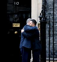 PM Keir Starmer Welcomes President Volodymyr Zelensky For Meeting Of Coalition of the Willing Allies - Londo
