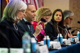 Democratic leadership, steering & policy committee hold hearing on the impacts of the republican shutdown