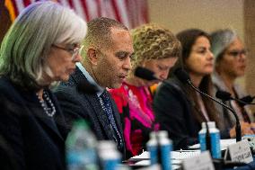 Democratic leadership, steering & policy committee hold hearing on the impacts of the republican shutdown