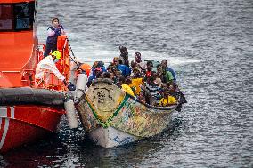 A Cayuco With 73 Migrants Arrive At El Hierro - Spain