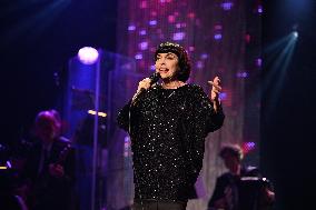 Mireille Matthieu Performs Live Concert At L'Olympia - Paris