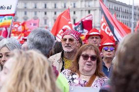 "Democracy at Work" Demonstration - Rome