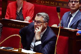 Debate and Vote To Postpone The Renewal Of Congress Members of New Caledonia - Paris