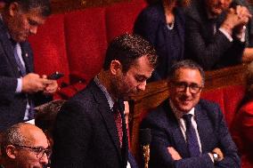 Debate and Vote To Postpone The Renewal Of Congress Members of New Caledonia - Paris