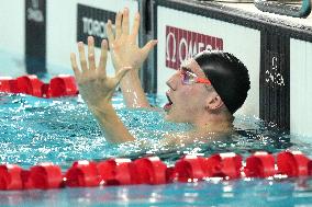 Caspar Corbeau Sets New 200m Breaststroke World Record - Toronto