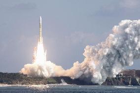 Japan launches new unmanned cargo spacecraft bound for ISS