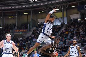 BASKET - Serie A - Virtus Olidata Bologna vs Banco di Sardegna Sassari