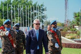 Lebanese FM Tours UNIFIL HQ