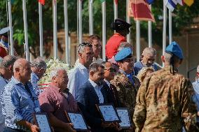 Lebanese FM Tours UNIFIL HQ