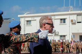 Lebanese FM Tours UNIFIL HQ