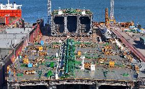 Large Vessel Construction