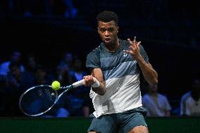 Giovanni Mpetshi Perricard vs Grigor Dimitrov at Rolex Paris Masters 2025 in Paris FA