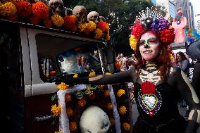 Mega Procession of the Catrinas for Day of the Dead - Mexico City
