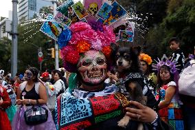 Mega Procession of the Catrinas for Day of the Dead - Mexico City