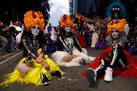 Mega Procession of the Catrinas for Day of the Dead - Mexico City