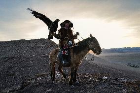 Kazakh Eagle Hunters Preserve Ancient Tradition - Mongolia
