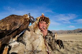 Kazakh Eagle Hunters Preserve Ancient Tradition - Mongolia