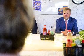 King Willem-Alexander Visits Interchurch Diaconal Consultation - Lelystad
