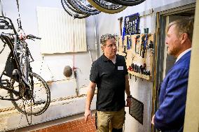 King Willem-Alexander Visits Interchurch Diaconal Consultation - Lelystad