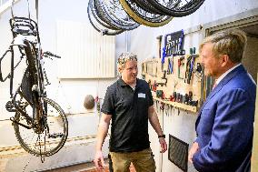 King Willem-Alexander Visits Interchurch Diaconal Consultation - Lelystad