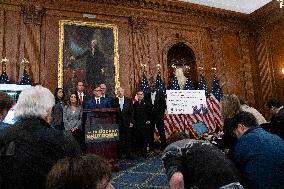 Speaker Johnson Marking The 28th day of the US Government Shutdown - Washington DC