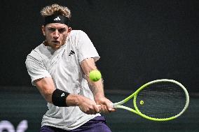 Valentin Royer vs Alejandro Davidovich Fokina at Rolex Paris Masters 2025 in Paris FA