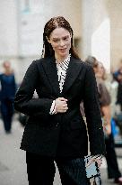 PFW - Akris Street Style