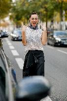 PFW - Akris Street Style