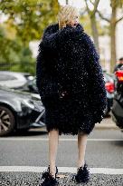 PFW - Akris Street Style