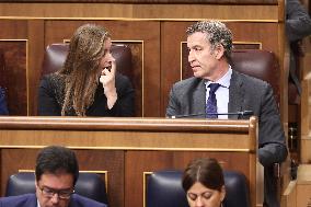 Government Faces Control Session Amid Anniversary